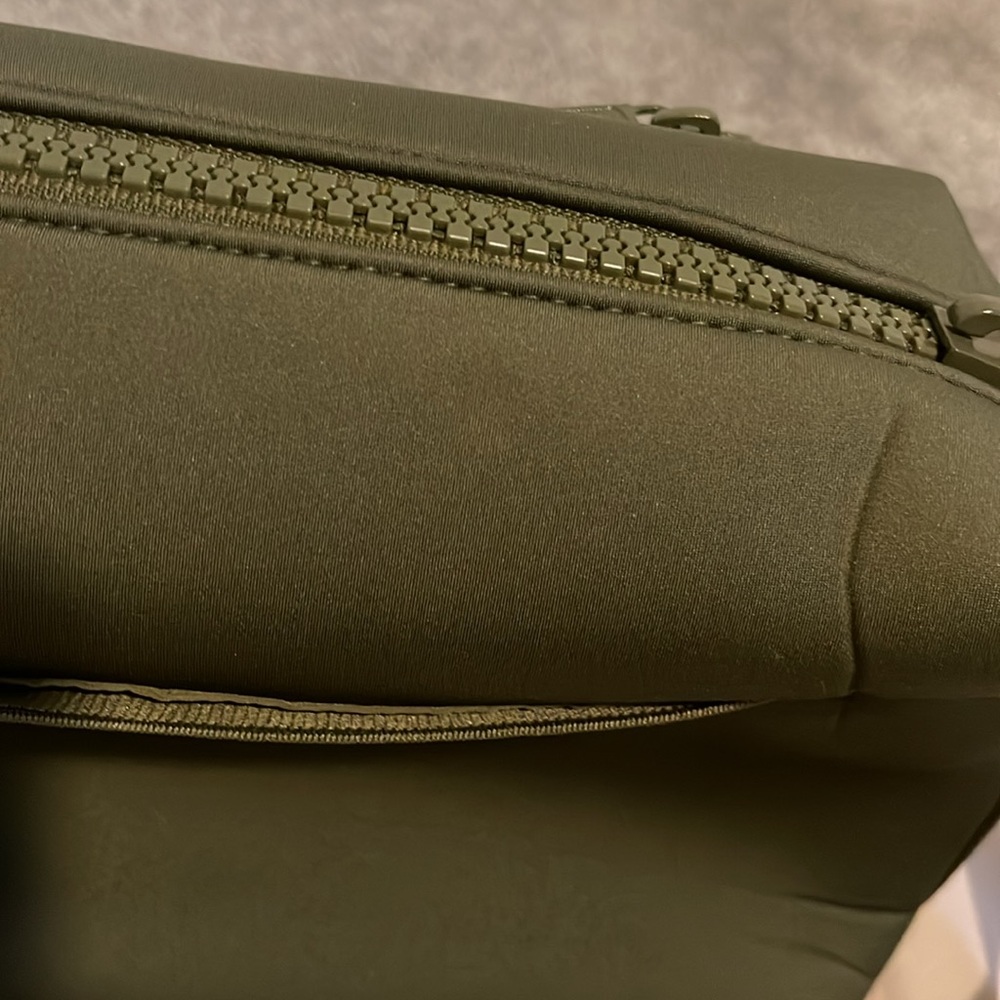 Dagne Dover MICAH NEOPRENE CROSSBODY - Picture 4 of 5